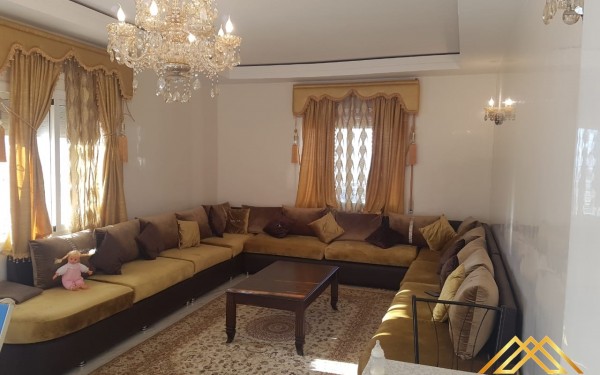 01-randome-62839461db559