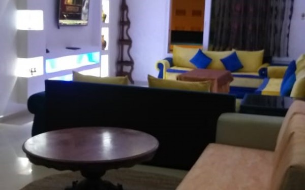01-randome-6287787593d96