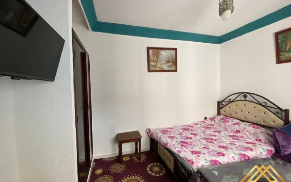 01-randome-62b99a9423606