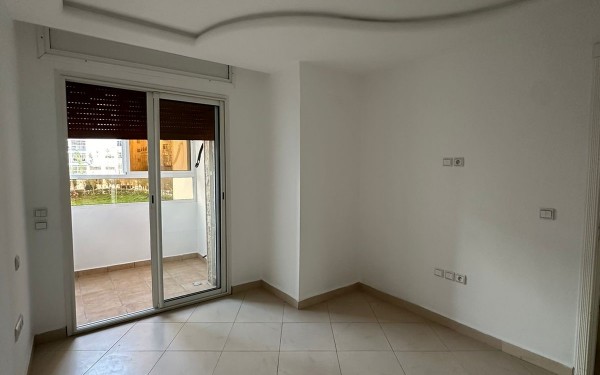 01-randome-65d8b9139fb1f