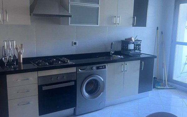 01-randome-6635237ddb36e